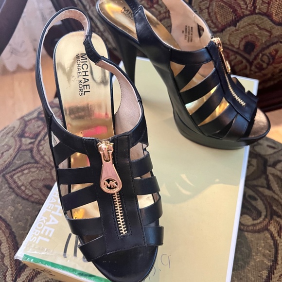 Shoes  leather high heels - Picture 6 of 6